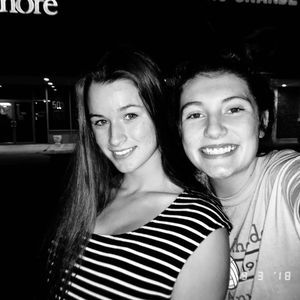 Meet your Posher, Allyssa